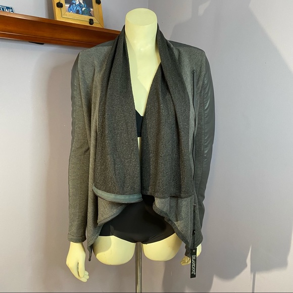 BLANKNYC Asymmetrical Top - Picture 4 of 13